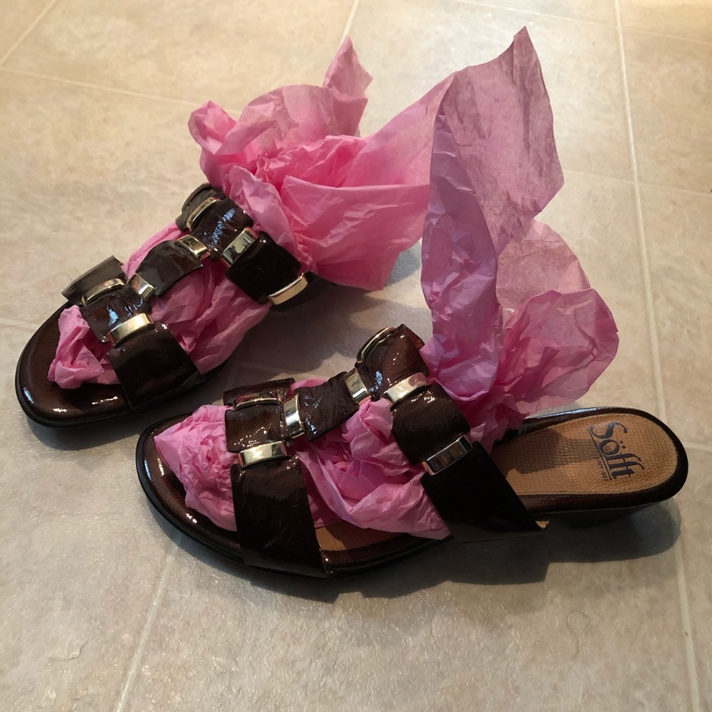Sofft slide sandals